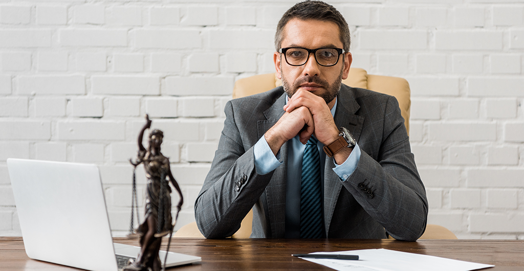 Defense Lawyer Representing Criminal Case