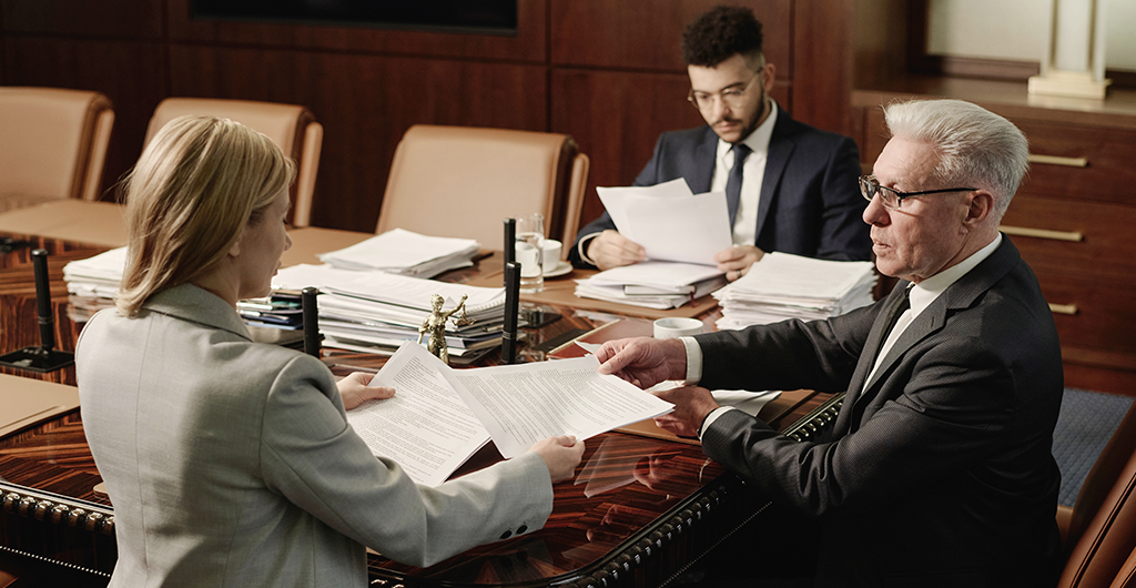 How to Choose the Right Criminal Defense Lawyer