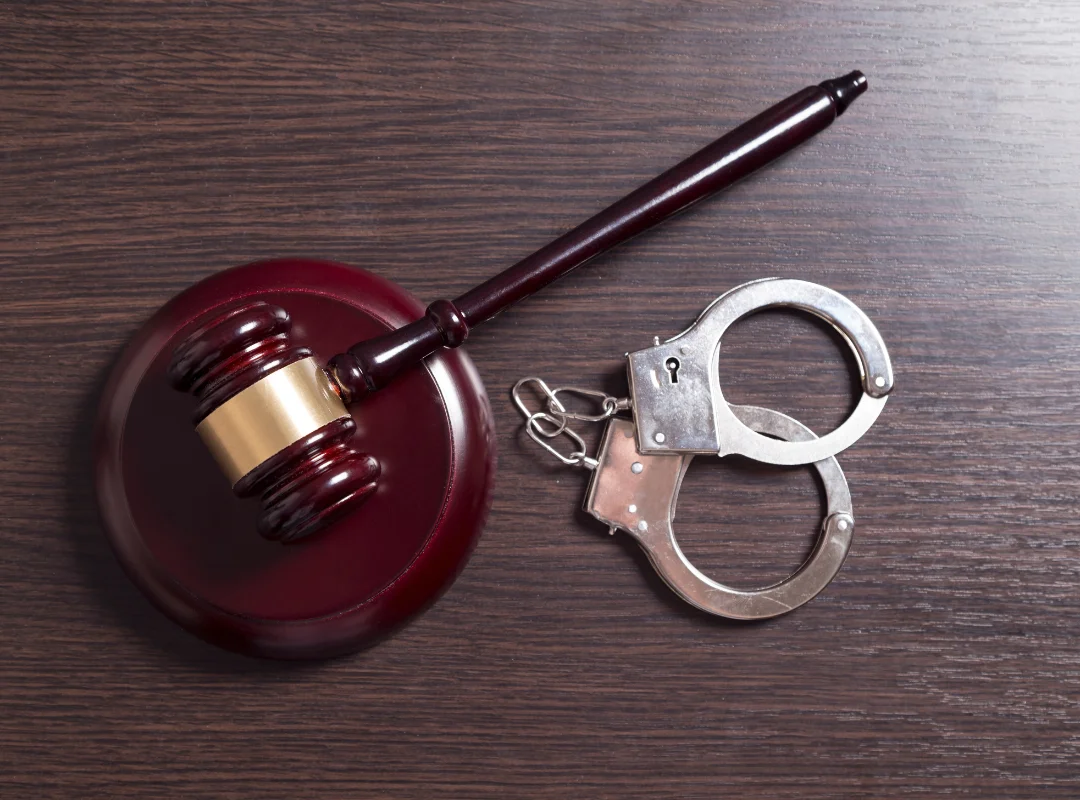 What Does a Criminal Defense Lawyer Do